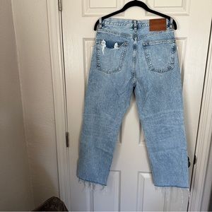 zara the pepper mom med wash distressed cropped jeans size 6